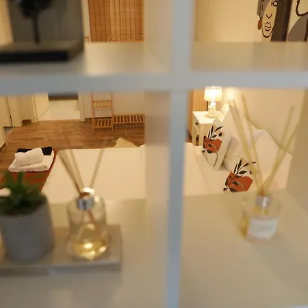 Vista Sull'acqua * كاستوريا